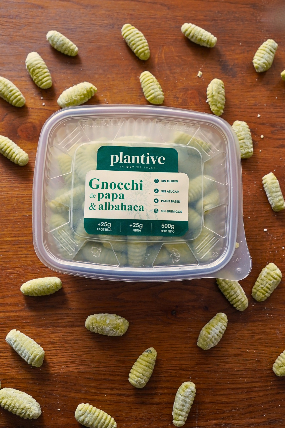 Gnocchi de papa & albahaca
